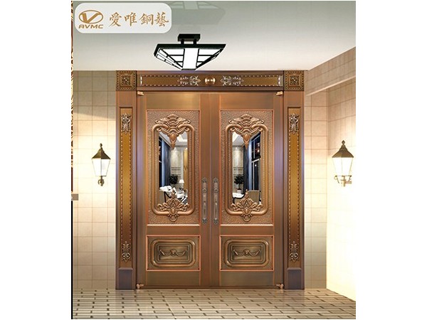 別墅入戶門(mén)太沒(méi)品？那是您還差一樘愛(ài)唯銅門(mén)