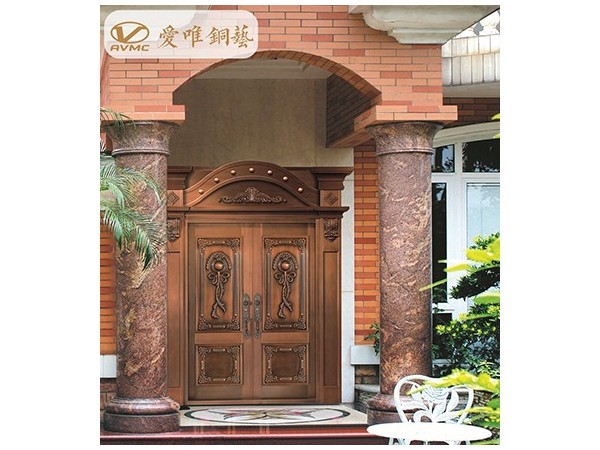 佛山銅門(mén)廠家愛(ài)唯銅藝教您如何挑選別墅入戶門(mén)