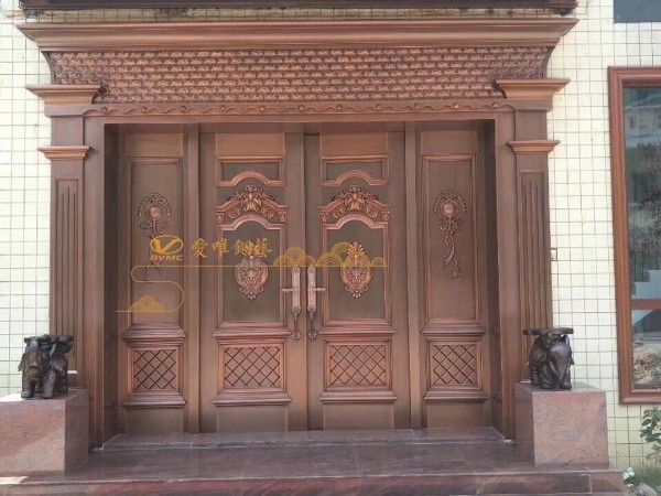 高、低檔銅門(mén)有什么區(qū)別？別墅銅門(mén)定制廠家告訴您！
