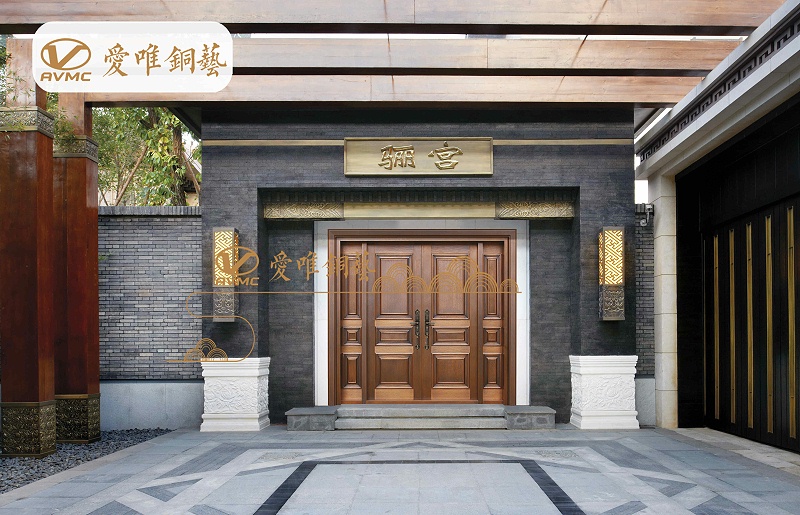 愛(ài)唯定制銅門(mén)